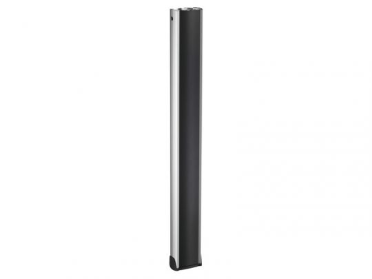 Der Luftreiniger Dyson Pure Cool Tower TP07 in Silber und Schwarz steht aufrecht vor weißem Hintergrund. Das schlanke, rechteckige Design wirkt modern und minimalistisch-ideal zum Mieten oder Kaufen für zeitgemäße Wohnräume.