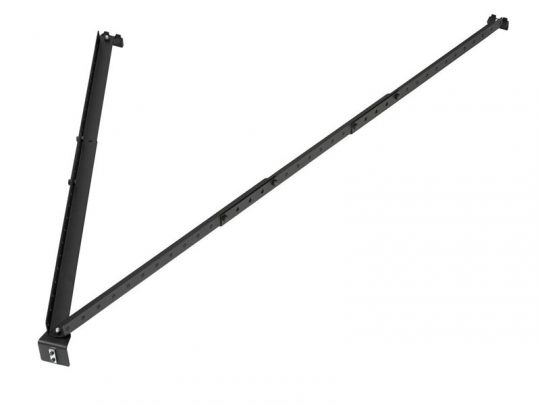 Schwarze, V-förmige Metall-Halterung mit verstellbaren Einkerbungen und Montageplatten an den Enden, abgebildet auf weißem Hintergrund. Ideal zum Mieten oder Kaufen für flexible Montageanforderungen. Perfekt als stabile Universal-Stützhalterung für verschiedene Anwendungen.